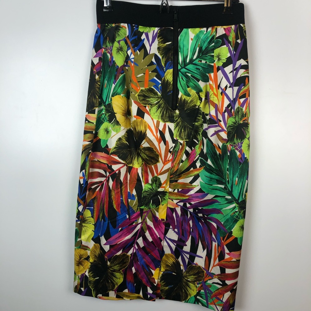 Milly gorgeous floral pencil skirt - Picture 4 of 7